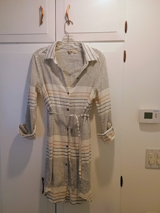 Dresses & Skirts - Roxy Striped Button-Front Shirt Dress in Cream and Blue - 100 Cotton